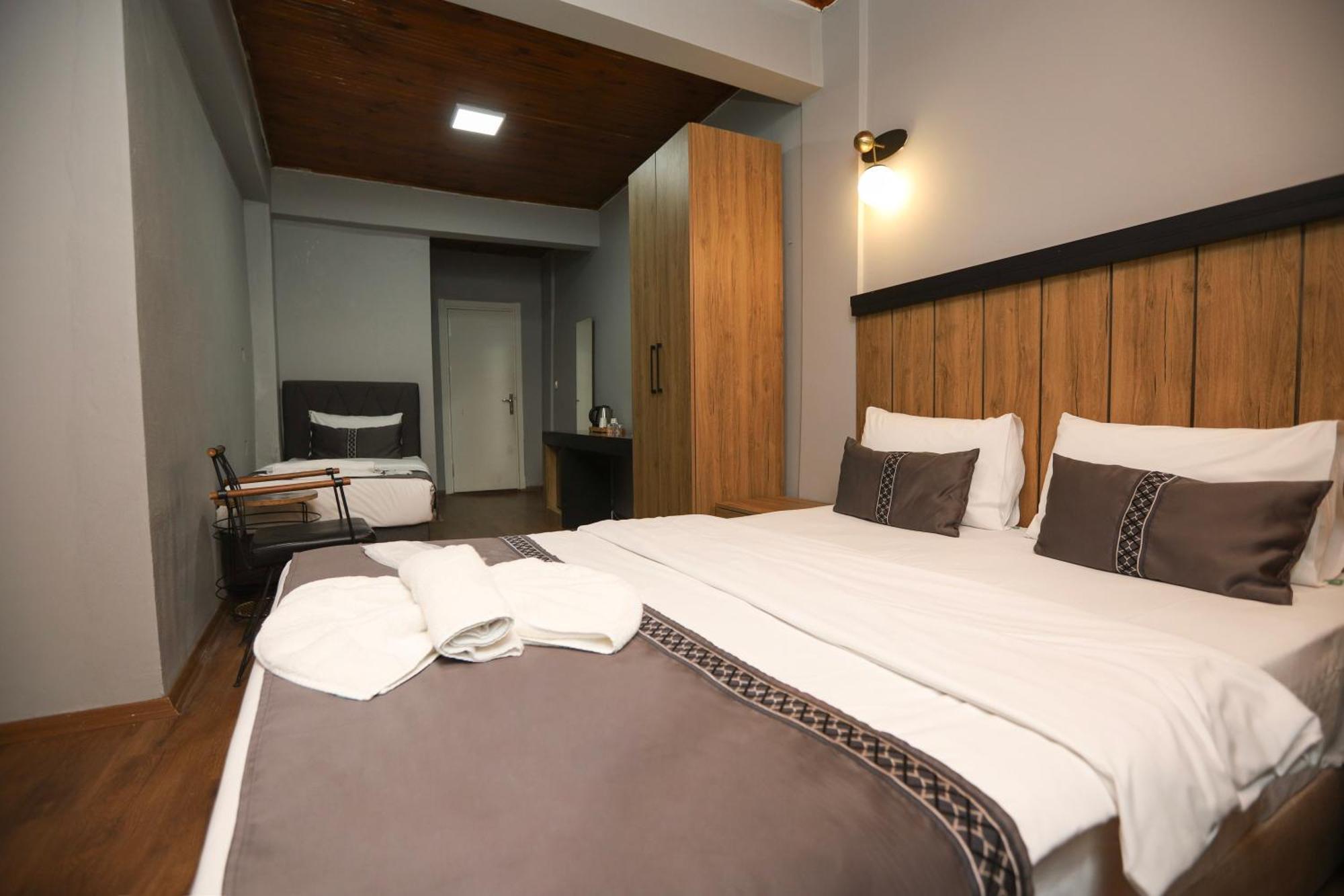 La Pera Suites Istanbul Eksteriør billede