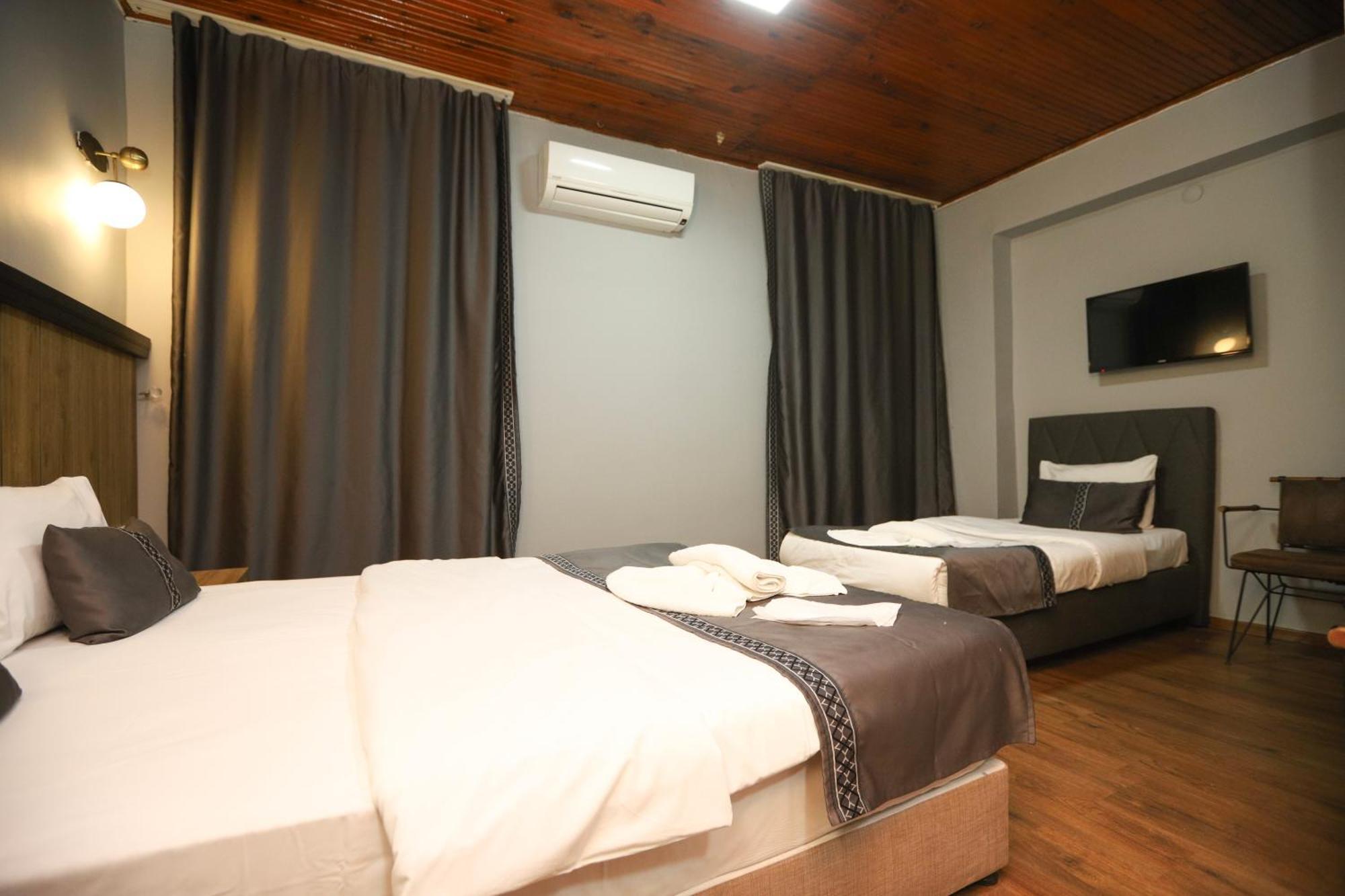 La Pera Suites Istanbul Eksteriør billede