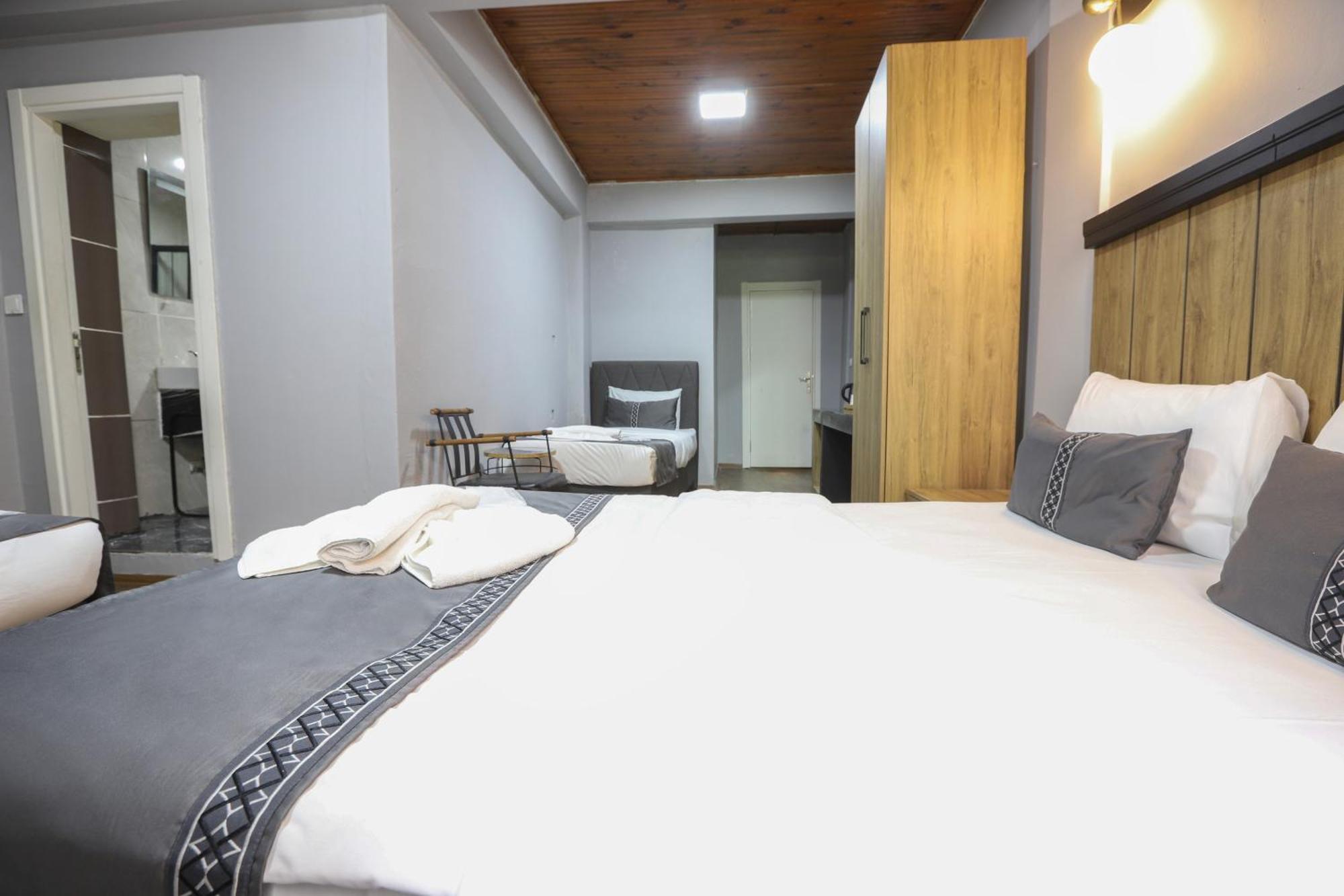 La Pera Suites Istanbul Eksteriør billede