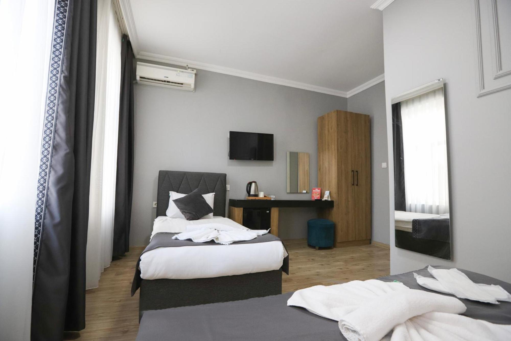 La Pera Suites Istanbul Eksteriør billede