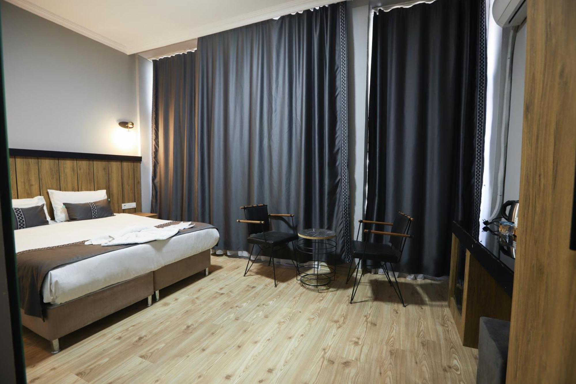 La Pera Suites Istanbul Eksteriør billede