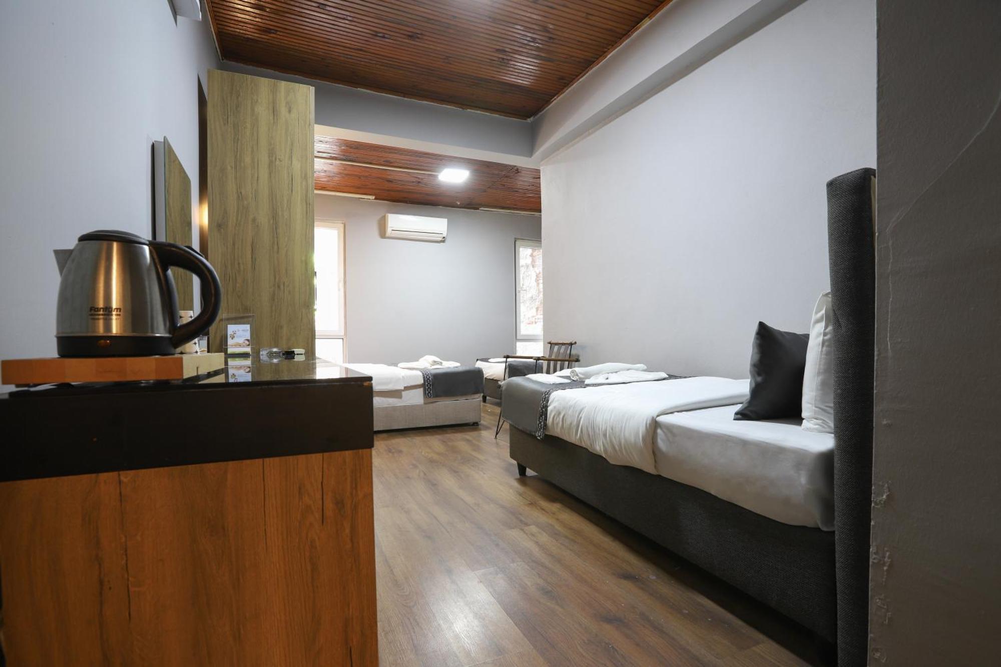 La Pera Suites Istanbul Eksteriør billede