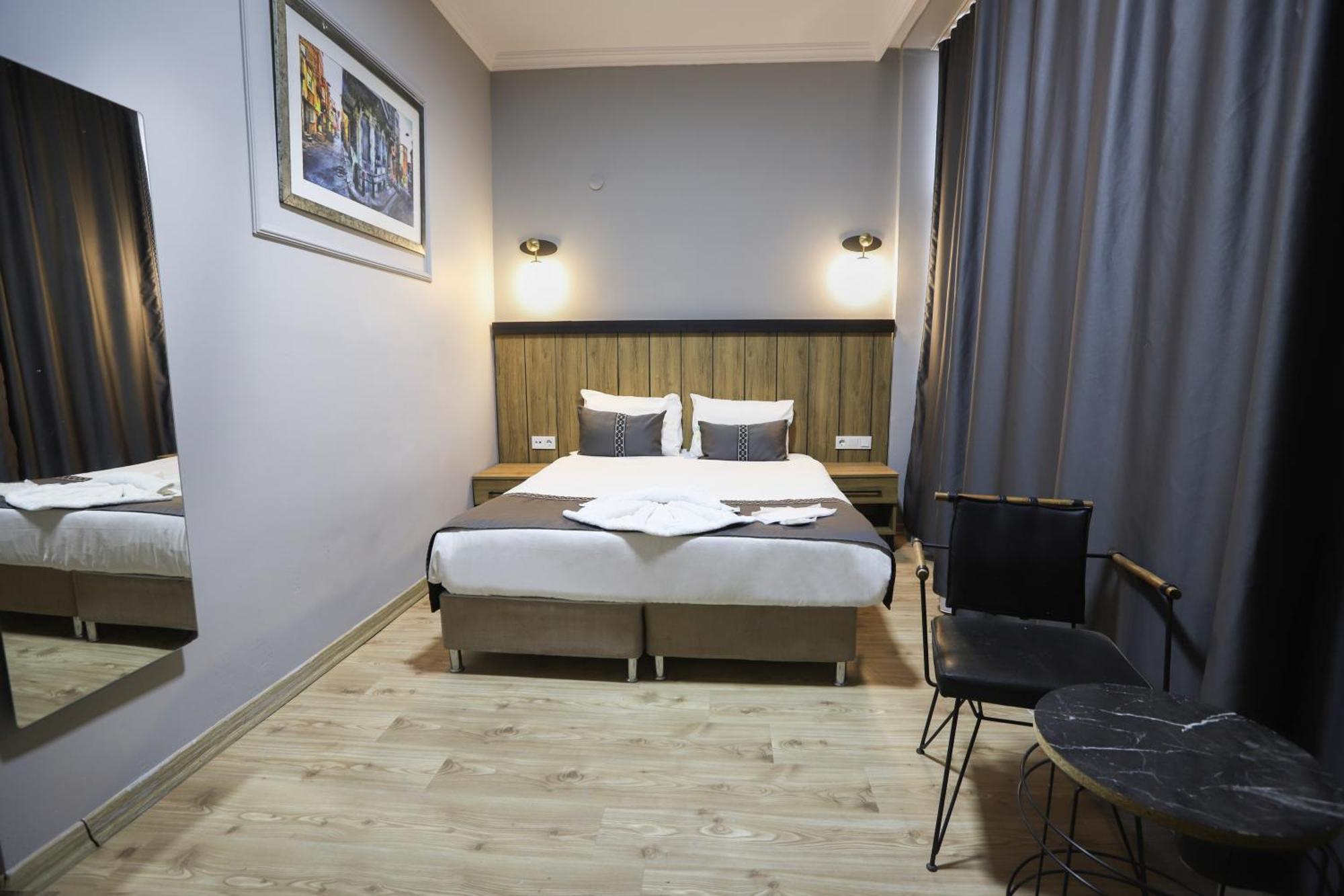 La Pera Suites Istanbul Eksteriør billede